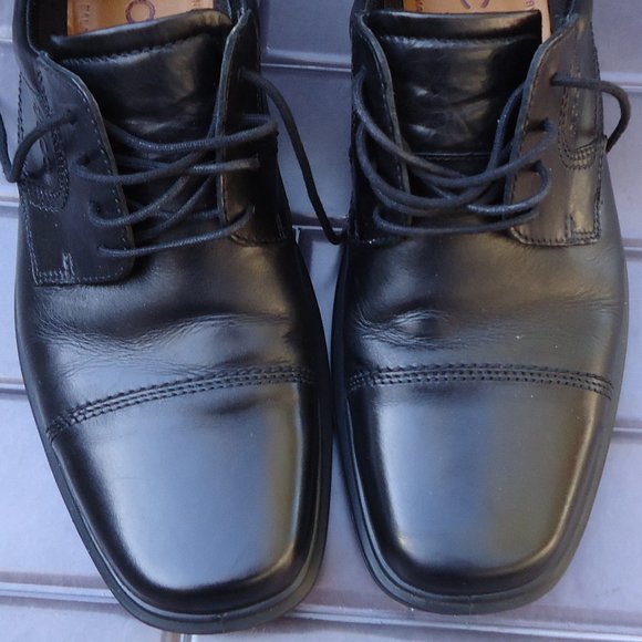 SIZE EU 44. ECCO Helsinki leather oxfords shoes. - Picture 3 of 16